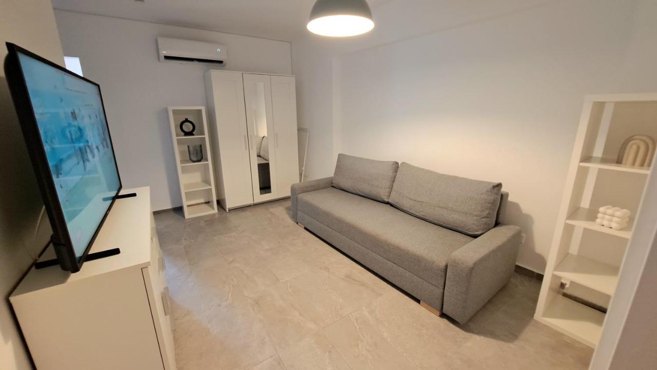 Ris Studio Dublu Universitate, Centrul Vechi Букурещ Екстериор снимка